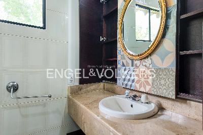 Casa de 4 alcobas en venta en El Tesoro, Medellín, 234 m² · foto 11 de 20