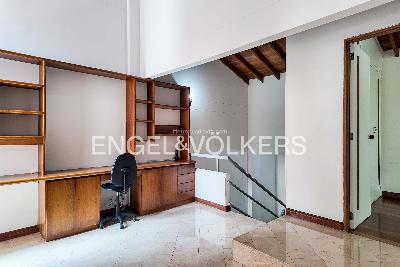 Casa de 4 alcobas en venta en El Tesoro, Medellín, 234 m² · foto 13 de 20