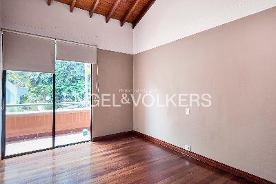 Casa de 4 alcobas en venta en El Tesoro, Medellín, 234 m² · foto 14 de 20