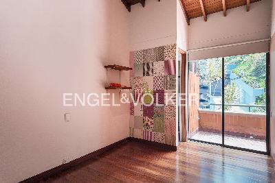 Casa de 4 alcobas en venta en El Tesoro, Medellín, 234 m² · foto 15 de 20