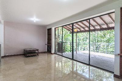 Casa de 4 alcobas en venta en El Tesoro, Medellín, 234 m² · foto 1 de 20