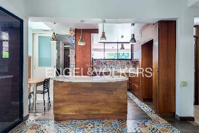 Casa de 4 alcobas en venta en El Tesoro, Medellín, 234 m² · foto 6 de 20
