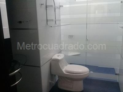 Apartamento de 3 alcobas en venta en Chico Reservado, Bogotá, 210 m² · foto 5 de 15