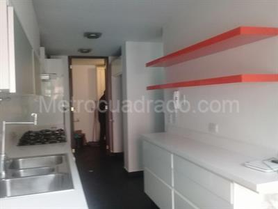 Apartamento de 3 alcobas en venta en Chico Reservado, Bogotá, 210 m² · foto 9 de 15