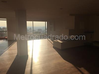 Apartamento en venta en El Refugio, Bogotá · foto 11 de 17