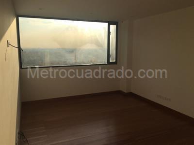 Apartamento en venta en El Refugio, Bogotá · foto 5 de 17