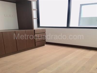 Apartamento en venta en Altos Del Refugio, Bogotá · foto 5 de 12