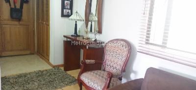 Apartamento de 1 alcoba en venta en El Batan Ii Sector, Bogotá, 78 m² · foto 4 de 11