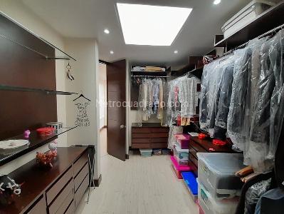Apartamento de 4 alcobas en venta en Bosque De La Cañada, Bogotá, 220 m² · foto 3 de 10