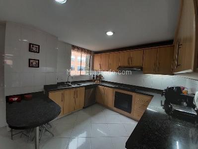 Apartamento de 4 alcobas en venta en Bosque De La Cañada, Bogotá, 220 m² · foto 6 de 10
