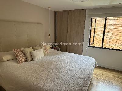 Apartamento de 3 alcobas en venta en Rosales Bella Vista, Bogotá, 120 m² · foto 10 de 13