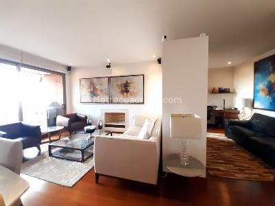Apartamento de 3 alcobas en venta en Los Rosales, Bogotá, 126 m² · foto 3 de 12