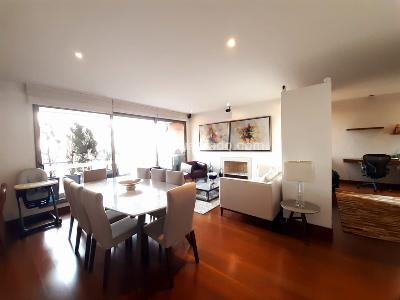 Apartamento de 3 alcobas en venta en Los Rosales, Bogotá, 126 m² · foto 6 de 12