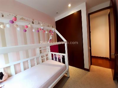 Apartamento de 3 alcobas en venta en Los Rosales, Bogotá, 126 m² · foto 9 de 12