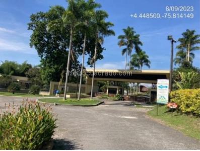Casa de 3 alcobas en venta en Mocawa, Manizales, 306 m² · foto 2 de 14