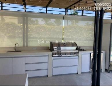 Casa de 3 alcobas en venta en Mocawa, Manizales, 306 m² · foto 4 de 14