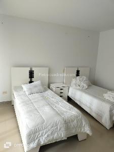 Casa de 4 alcobas en venta en Villavicencio, 387 m² · foto 12 de 18