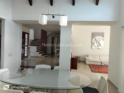 Casa de 4 alcobas en venta en Villavicencio, 387 m² · foto 11 de 18
