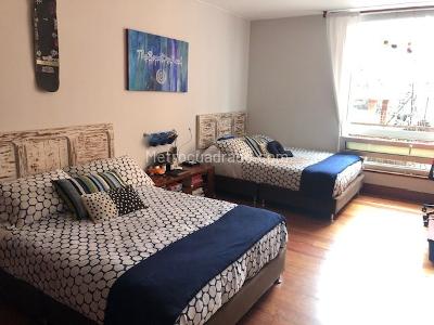 Apartamento de 3 alcobas en venta en Bellavista Rosales, Bogotá, 210 m² · foto 6 de 12