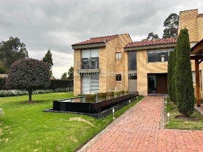 Casa de 3 alcobas en venta en Hacienda San Simon, Bogotá, 320 m² · foto 19 de 20