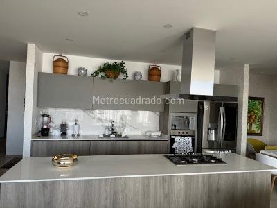 Apartamento en venta en Chico San Patricio, Bogotá · foto 11 de 19