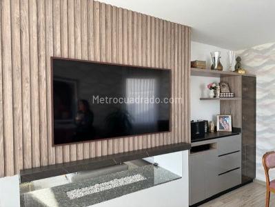 Apartamento en venta en Chico San Patricio, Bogotá · foto 8 de 19
