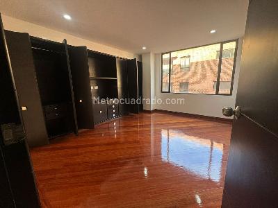 Apartamento de 4 alcobas en venta en Chico Norte Iii, Bogotá, 215 m² · foto 17 de 17