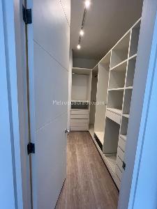 Apartamento de 2 alcobas en venta en Chico Reservado, Bogotá, 106 m² · foto 3 de 7