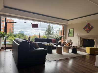 Apartamento en venta en Santa Barbara Alta, Bogotá · foto 8 de 11