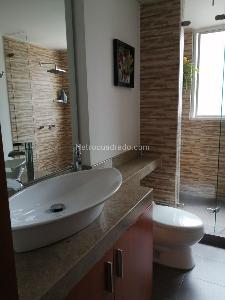 Apartamento de 3 alcobas en venta en Chico Reservado, Bogotá, 165 m² · foto 12 de 19