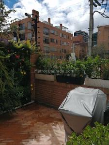 Apartamento de 3 alcobas en venta en Chico Reservado, Bogotá, 165 m² · foto 2 de 19