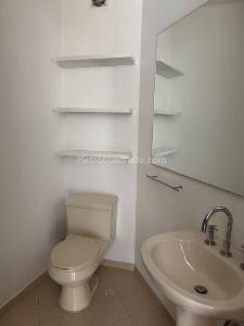 Apartamento en venta en Las Rosales, Bogotá · foto 8 de 12
