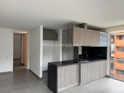 Apartamento en venta en Las Rosales, Bogotá · foto 2 de 12