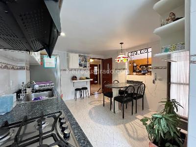 Casa en venta en Villas Del Mediterraneo, Bogotá · foto 4 de 13