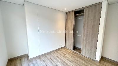 Apartamento de 3 alcobas en venta en Chico San Patricio, Bogotá, 92 m² · foto 12 de 18