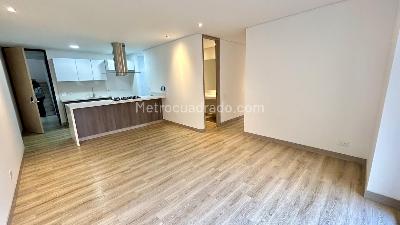 Apartamento de 3 alcobas en venta en Chico San Patricio, Bogotá, 92 m² · foto 5 de 18