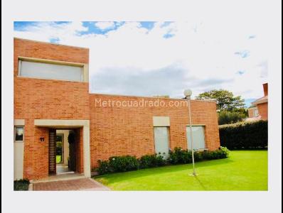 Casa de 3 alcobas en venta en Hacienda San Simon, Bogotá, 320 m² · foto 3 de 20