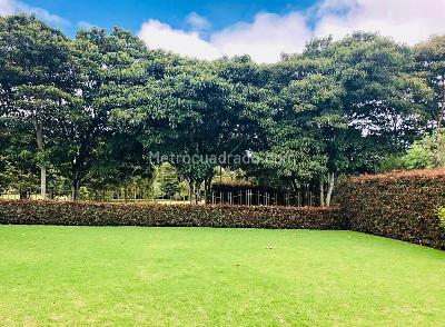 Casa de 3 alcobas en venta en Hacienda San Simon, Bogotá, 320 m² · foto 2 de 20