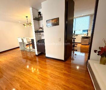 Apartamento en venta en Chico Navarra, Bogotá · foto 3 de 13