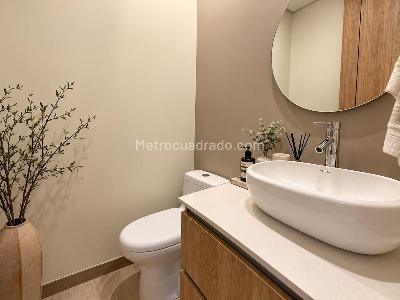 Apartamento de 2 alcobas en venta en Chico Norte Chico, Bogotá, 112 m² · foto 11 de 14