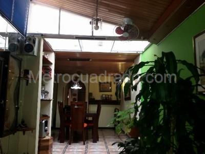 Casa en venta en Caobos Salazar, Bogotá · foto 17 de 18