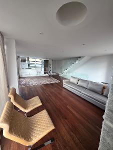 Casa de 4 alcobas en venta en Bosque De Pinos, Bogotá, 330 m² · foto 3 de 15