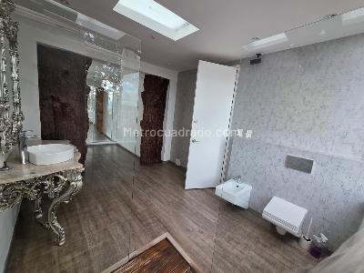 Casa de 4 alcobas en venta en Bosque De Pinos, Bogotá, 330 m² · foto 13 de 15