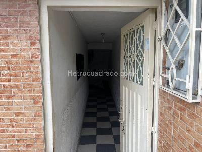 Casa en venta en Fontibon, Bogotá · foto 4 de 8