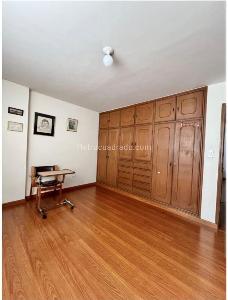 Apartamento en venta en Cerca A Unicentro, Bogotá · foto 16 de 17
