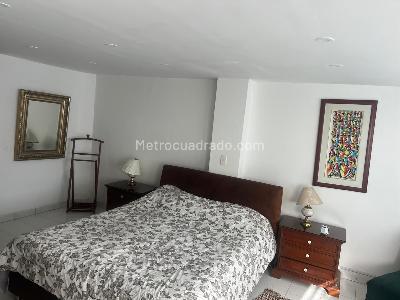 Casa de 5 alcobas en venta en Pasadena, Bogotá, 300 m² · foto 9 de 10