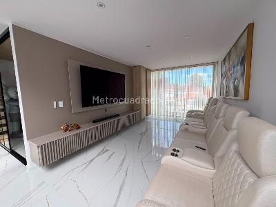 Casa de 4 alcobas en venta en Las Villas, Bogotá, 400 m² · foto 14 de 19