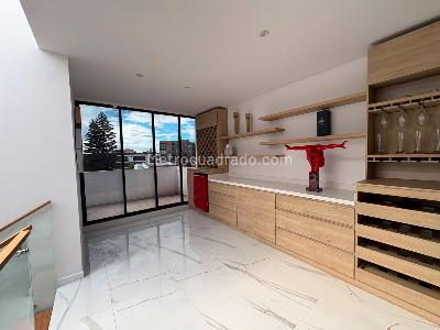 Casa de 4 alcobas en venta en Las Villas, Bogotá, 400 m² · foto 16 de 19