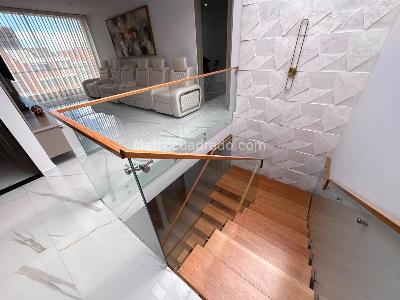 Casa de 4 alcobas en venta en Las Villas, Bogotá, 400 m² · foto 13 de 19