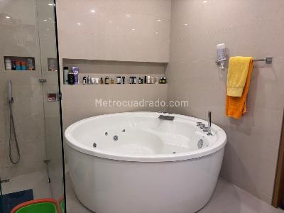 Apartamento de 4 alcobas en venta en Torreladera, Bogotá, 224 m² · foto 13 de 19